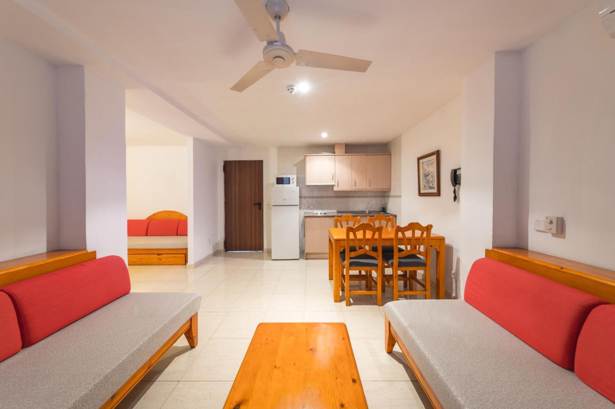 Apartamentos Isla Del Sol Can Pastilla  Bilik gambar